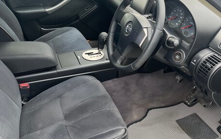 Nissan Skyline, 2003 год, 965 000 рублей, 20 фотография