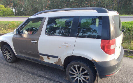 Skoda Yeti I рестайлинг, 2012 год, 500 000 рублей, 3 фотография