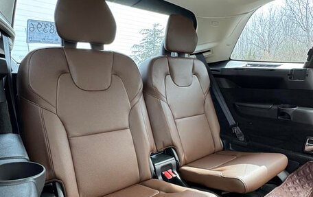 Volvo XC90 II рестайлинг, 2021 год, 4 990 000 рублей, 9 фотография