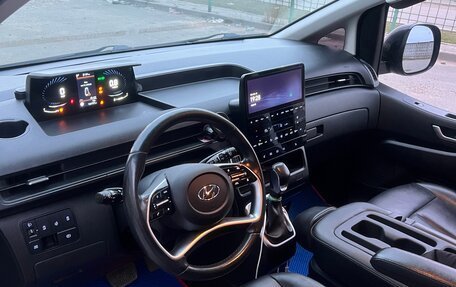 Hyundai Staria, 2022 год, 3 750 000 рублей, 15 фотография