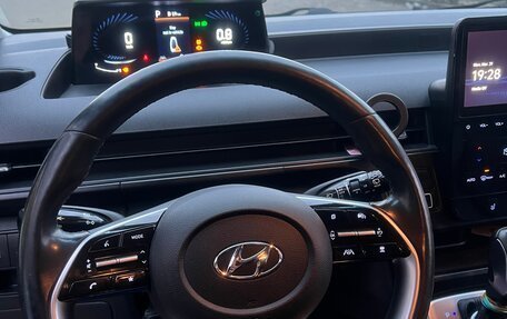 Hyundai Staria, 2022 год, 3 750 000 рублей, 14 фотография