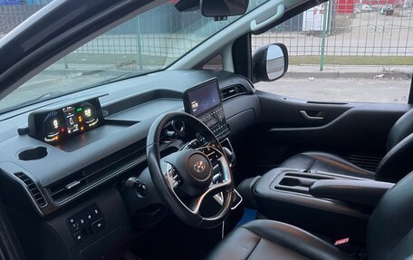 Hyundai Staria, 2022 год, 3 750 000 рублей, 13 фотография
