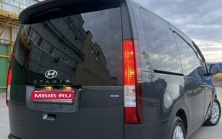 Hyundai Staria, 2022 год, 3 750 000 рублей, 8 фотография