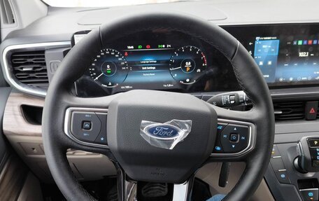 Ford Tourneo Custom I рестайлинг, 2024 год, 6 100 000 рублей, 3 фотография