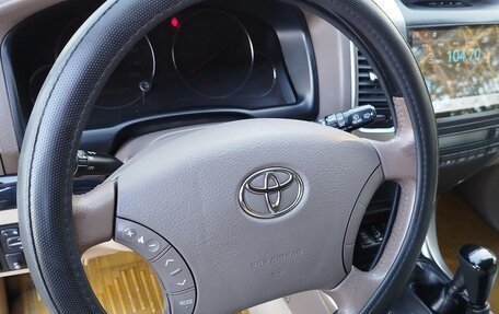 Toyota Land Cruiser Prado 120 рестайлинг, 2007 год, 2 630 000 рублей, 18 фотография