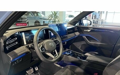 Volkswagen Tiguan, 2024 год, 5 400 000 рублей, 8 фотография