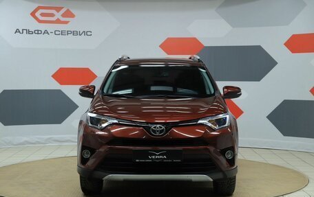Toyota RAV4, 2017 год, 2 590 000 рублей, 2 фотография