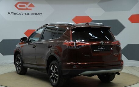 Toyota RAV4, 2017 год, 2 590 000 рублей, 7 фотография