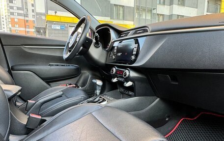 KIA Rio IV, 2021 год, 1 900 000 рублей, 19 фотография