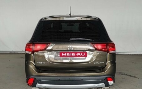 Mitsubishi Outlander III рестайлинг 3, 2015 год, 1 253 500 рублей, 5 фотография