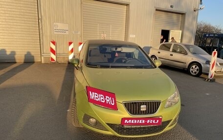 SEAT Ibiza IV рестайлинг 2, 2009 год, 450 000 рублей, 1 фотография