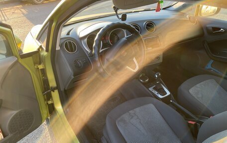 SEAT Ibiza IV рестайлинг 2, 2009 год, 450 000 рублей, 13 фотография
