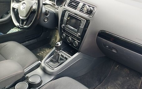Volkswagen Jetta VI, 2017 год, 1 600 000 рублей, 4 фотография