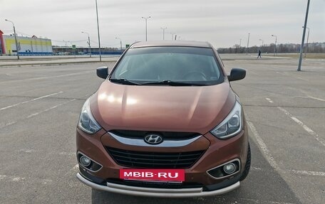 Hyundai ix35 I рестайлинг, 2014 год, 1 150 000 рублей, 2 фотография