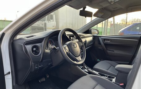 Toyota Corolla, 2016 год, 1 650 000 рублей, 10 фотография