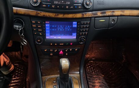 Mercedes-Benz E-Класс, 2002 год, 599 000 рублей, 12 фотография