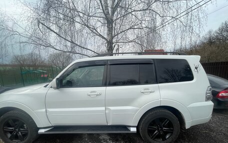 Mitsubishi Pajero IV, 2015 год, 3 000 000 рублей, 5 фотография
