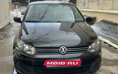 Volkswagen Polo VI (EU Market), 2013 год, 720 000 рублей, 3 фотография