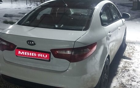 KIA Rio III рестайлинг, 2014 год, 550 000 рублей, 3 фотография