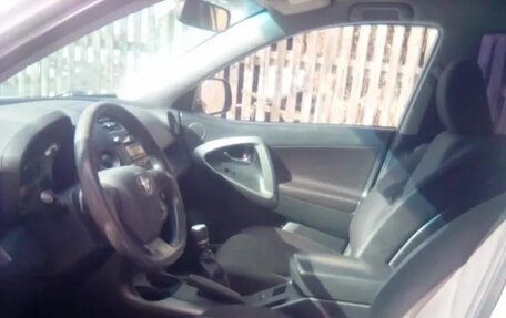 Toyota RAV4, 2011 год, 1 340 000 рублей, 5 фотография