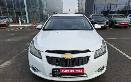 Chevrolet Cruze II, 2010 год, 620 000 рублей, 2 фотография