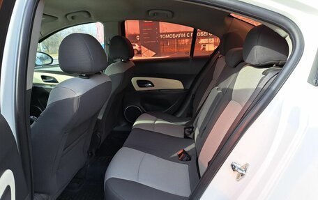 Chevrolet Cruze II, 2010 год, 620 000 рублей, 15 фотография