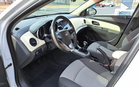 Chevrolet Cruze II, 2010 год, 620 000 рублей, 20 фотография