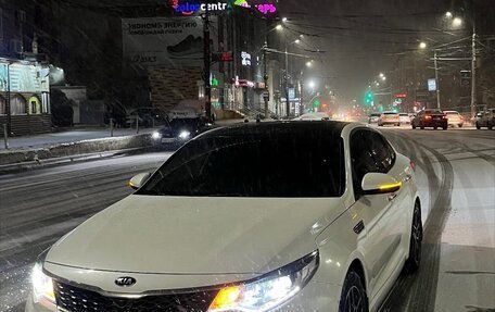 KIA Optima IV, 2018 год, 1 880 000 рублей, 2 фотография