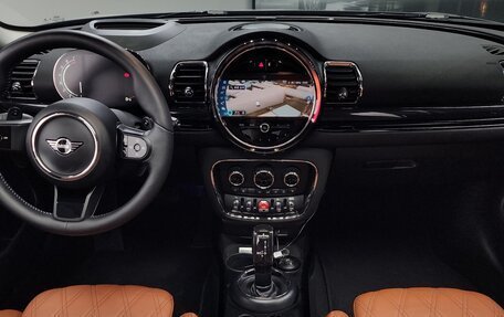 MINI Clubman, 2022 год, 2 380 000 рублей, 5 фотография