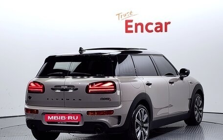 MINI Clubman, 2022 год, 2 380 000 рублей, 2 фотография