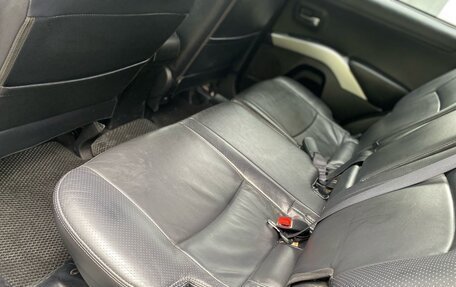 Mitsubishi Outlander III рестайлинг 3, 2011 год, 1 450 000 рублей, 12 фотография