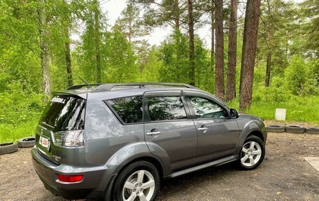 Mitsubishi Outlander III рестайлинг 3, 2011 год, 1 450 000 рублей, 6 фотография