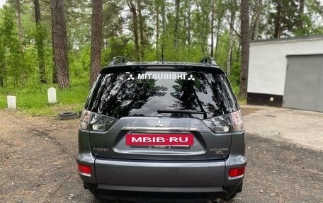 Mitsubishi Outlander III рестайлинг 3, 2011 год, 1 450 000 рублей, 7 фотография