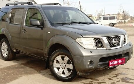 Nissan Pathfinder, 2005 год, 675 000 рублей, 1 фотография