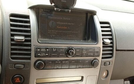 Nissan Pathfinder, 2005 год, 675 000 рублей, 10 фотография
