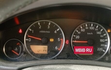 Nissan Pathfinder, 2005 год, 675 000 рублей, 9 фотография