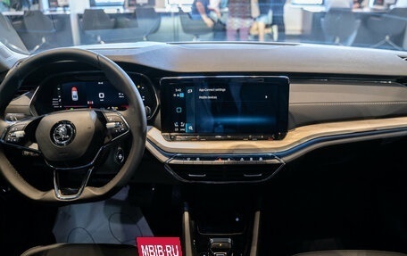 Skoda Octavia IV, 2024 год, 3 990 000 рублей, 16 фотография