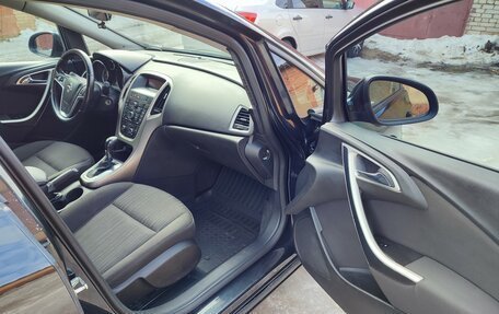Opel Astra J, 2012 год, 700 000 рублей, 5 фотография