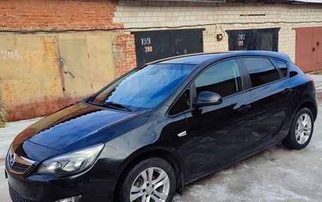 Opel Astra J, 2012 год, 700 000 рублей, 10 фотография