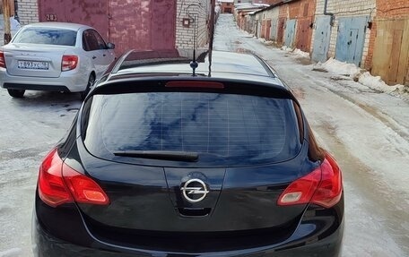 Opel Astra J, 2012 год, 700 000 рублей, 11 фотография