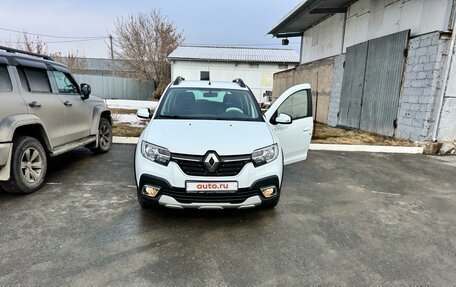 Renault Sandero II рестайлинг, 2018 год, 1 340 000 рублей, 3 фотография