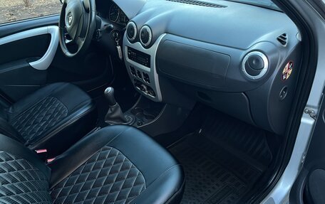 Renault Sandero I, 2011 год, 717 000 рублей, 17 фотография