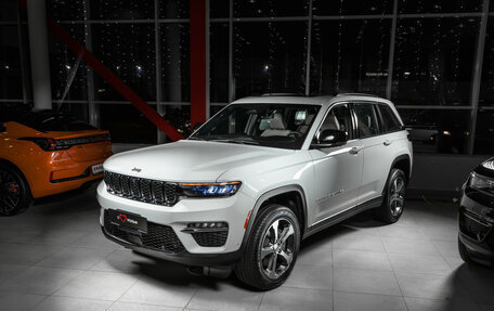 Jeep Grand Cherokee, 2023 год, 9 300 000 рублей, 1 фотография