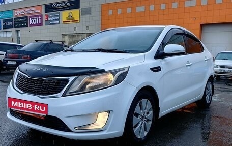 KIA Rio III рестайлинг, 2013 год, 855 000 рублей, 23 фотография
