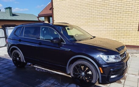 Volkswagen Tiguan II, 2020 год, 2 530 000 рублей, 6 фотография