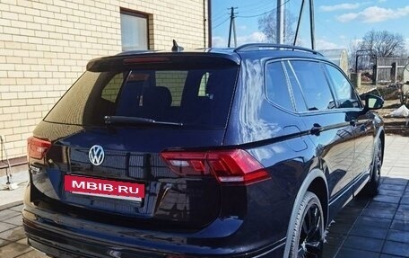 Volkswagen Tiguan II, 2020 год, 2 530 000 рублей, 5 фотография