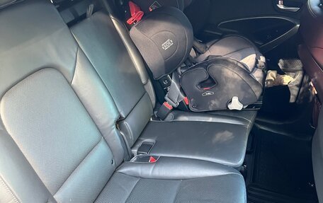 Hyundai Santa Fe III рестайлинг, 2017 год, 2 750 000 рублей, 21 фотография