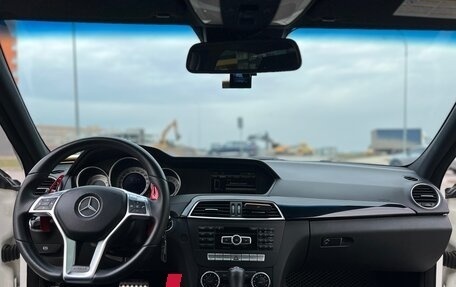 Mercedes-Benz C-Класс, 2011 год, 1 800 000 рублей, 15 фотография
