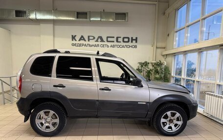 Chevrolet Niva I рестайлинг, 2012 год, 570 000 рублей, 6 фотография
