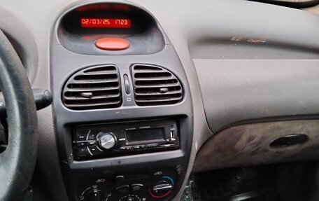 Peugeot 206, 2002 год, 260 000 рублей, 8 фотография